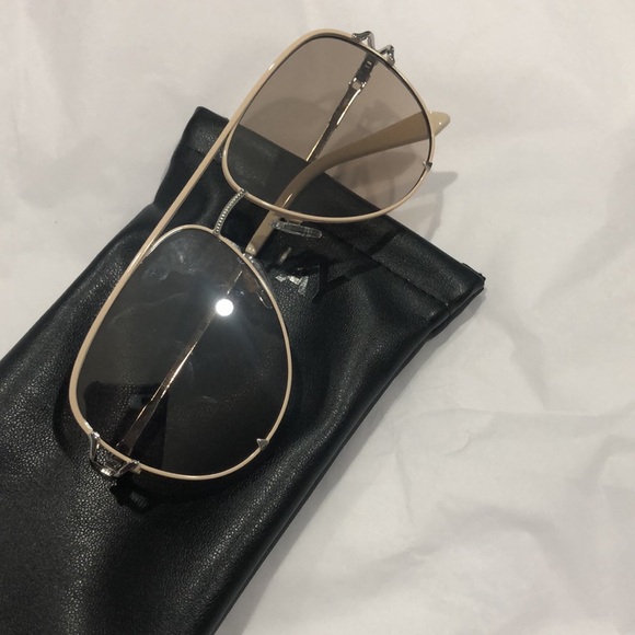 Quay Women's High Key Twist Silver Champagne Flash Aviator Sunglasses new - Picture 7 of 12